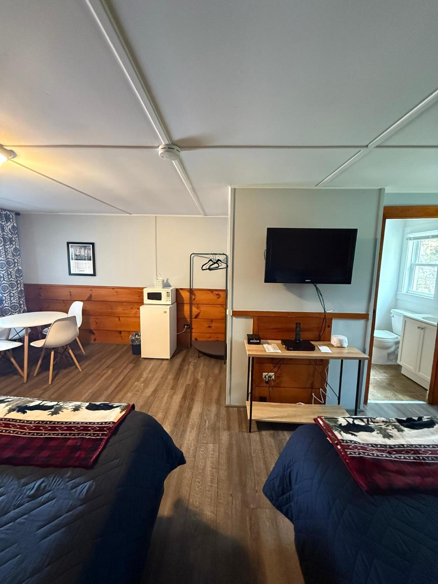 Yardarm Motel Searsport Exterior photo